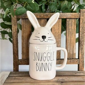 Rae Dunn SNUGGLE BUNNY mug 9x5